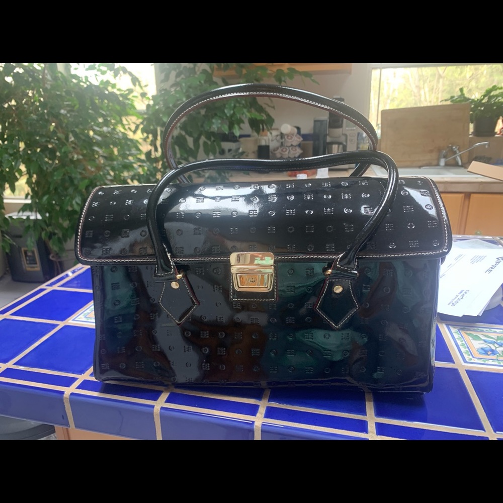 Arcadia black patent leather bag